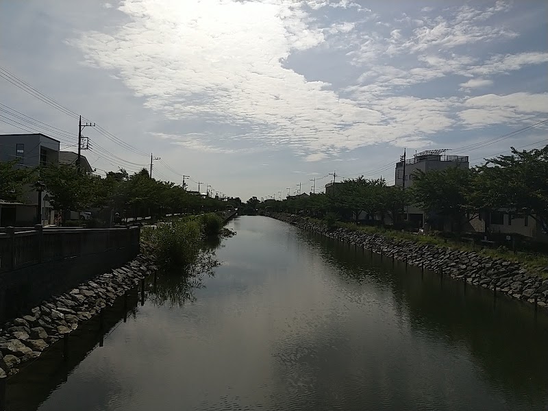 新川大橋