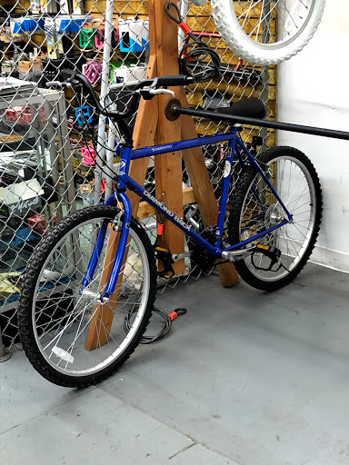 Bicycle Store «BikeLane Bicycle Store», reviews and photos, 85-13 Jamaica Ave, Woodhaven, NY 11421, USA