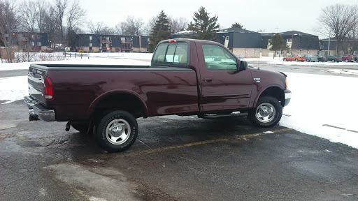 Used Car Dealer «Lakeshore Auto Wholesalers», reviews and photos, 1423 Cooper Foster Park Rd, Amherst, OH 44001, USA