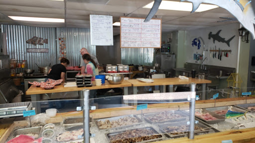 Seafood Market «Bubba Gandy Seafood Cajun Market», reviews and photos, 1328 Trotwood Ave, Columbia, TN 38401, USA