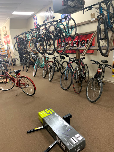 Bicycle Store «Bicycle Outfitters Inc», reviews and photos, 72 Main Street, Brockport, NY 14420, USA