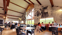 Atmosphère du Restaurant français Centre Routier de Bonsecours à Sévérac-d'Aveyron - n°10