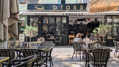 Brasserie i Trulli à Aigues-Mortes