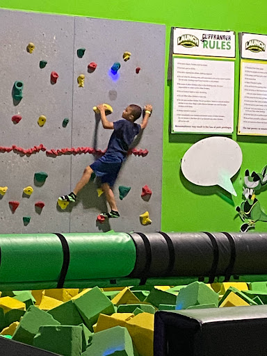 Amusement Center «Launch Trampoline Park: Merrimack Valley», reviews and photos, 96 Milk St, Methuen, MA 01844, USA