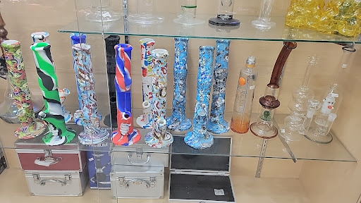 Tobacco Shop «Marina smoke shop», reviews and photos, 6041 Bolsa Ave #4, Huntington Beach, CA 92647, USA