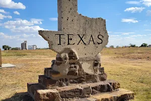 Texas State Line Monument image