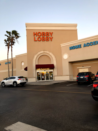 Shopping Mall «Colonial Plaza Mall», reviews and photos, 601 N Bumby Ave, Orlando, FL 32803, USA