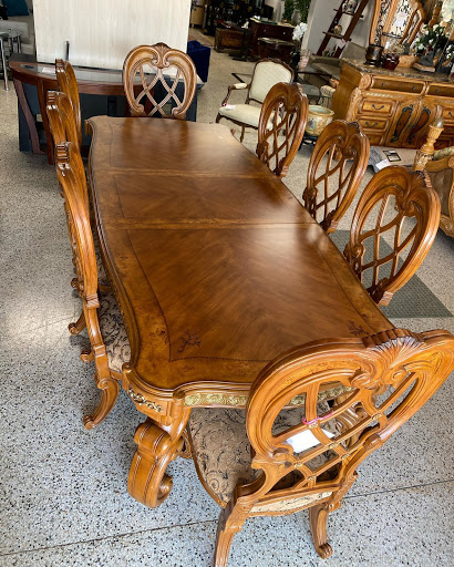 Consignment Shop «Design Furniture Outlet & Consignment», reviews and photos, 1928 Gulf to Bay Blvd, Clearwater, FL 33765, USA