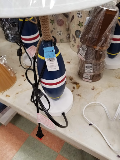 Home Goods Store «Christmas Tree Shops», reviews and photos, 1505 S Washington St, North Attleborough, MA 02760, USA