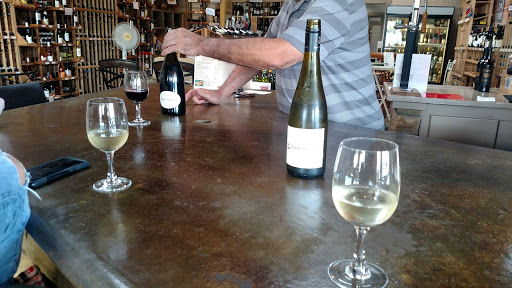 Wine Store «El Wine Chateau», reviews and photos, 163 S Main St, Keller, TX 76248, USA