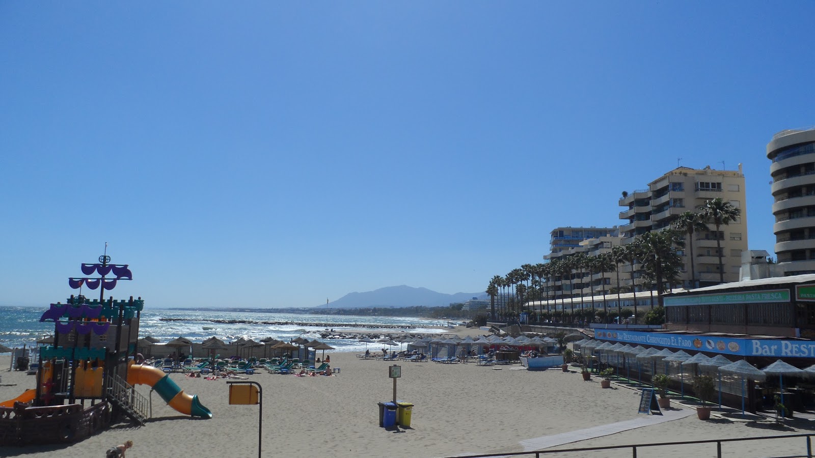 Foto von Playa del Faro mit viele kleine buchten