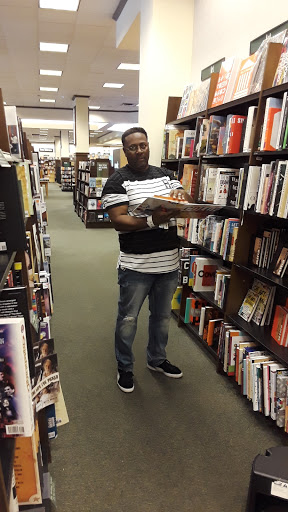Book Store «Barnes & Noble», reviews and photos, 4010 S Tamiami Trail, Sarasota, FL 34231, USA