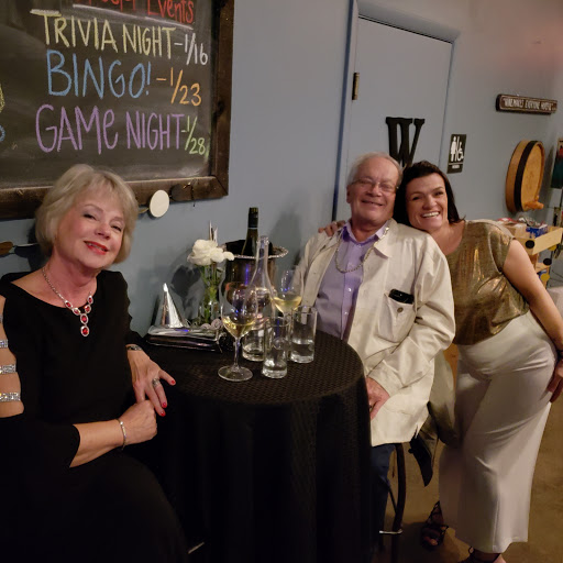 Bar «Grapeables Wine Bar & Lounge», reviews and photos, 12645 N Saguaro Blvd # 9, Fountain Hills, AZ 85268, USA