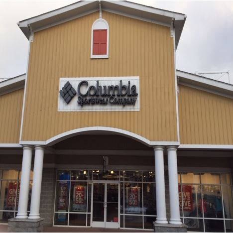 Sportswear Store «Columbia Sportswear Outlet Store at Tanger Outlet Center», reviews and photos, 2200 Tanger Blvd #100, Washington, PA 15301, USA