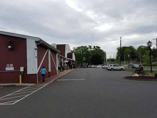 Grocery Store «Highland Park Market», reviews and photos, 317 Highland St, Manchester, CT 06040, USA