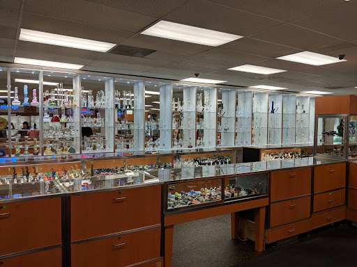 Tobacco Shop «Pure Virtue Glass», reviews and photos, 5481 Randolph Rd, Rockville, MD 20852, USA