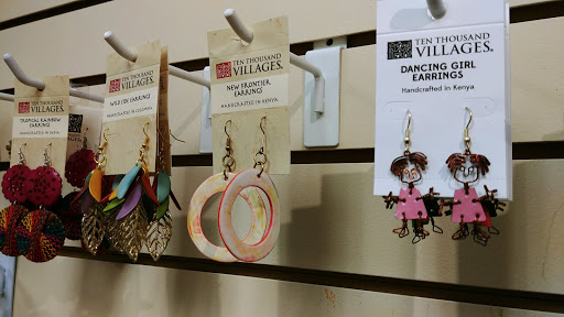 Gift Shop «Ten Thousand Villages», reviews and photos, 719 Main St, Evanston, IL 60202, USA
