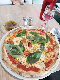 Pizza du Pizzeria Bovinelli à Courbevoie - n°20