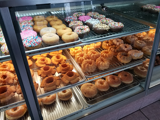 Delicious Donuts & Bagels