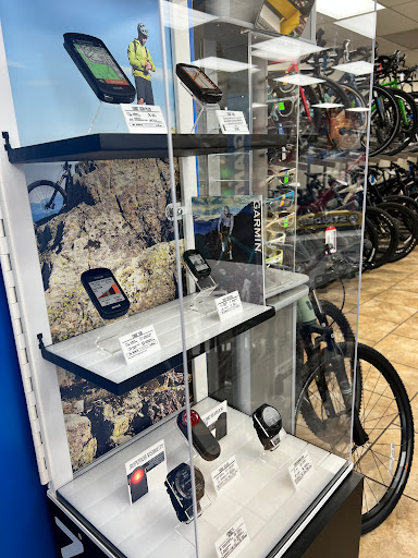 Bicycle Store «Middletown Cycling & Fitness», reviews and photos, 11519 Shelbyville Rd, Louisville, KY 40243, USA