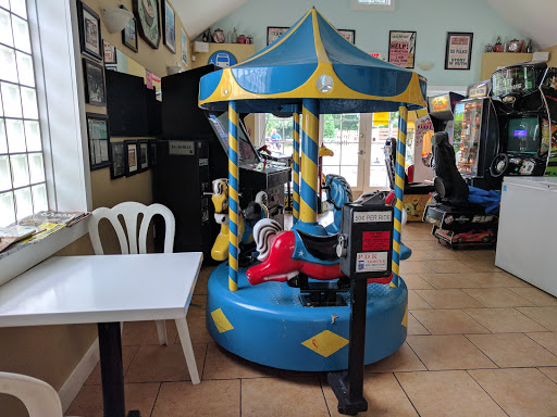 Flavors Dessert Cafe, 216 Front St, Greenport, NY 11944, USA, 