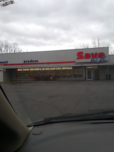 Grocery Store «Save-A-Lot», reviews and photos, 1703 Airport Hwy, Toledo, OH 43609, USA