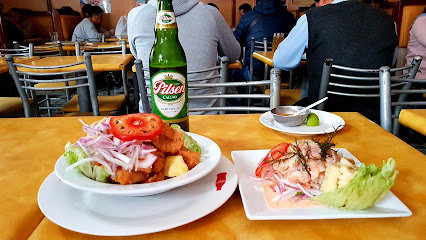 El Usquilano Bar Restaurante - Jr. Camaná 300, Lima 15001, Peru