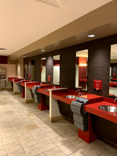 Movie Theater «AMC Veterans 24», reviews and photos, 9302 Anderson Rd, Tampa, FL 33634, USA