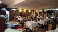 Atmosphère du Restaurant indien Restaurant Taj Mahal Marina à Villeneuve-Loubet - n°13