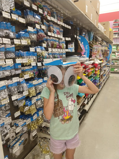 Shopping Mall «Mountain Green Shopping Center», reviews and photos, 357 S Mountain Ave, Upland, CA 91786, USA