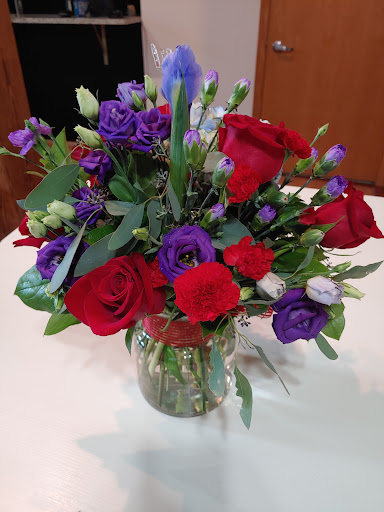 Florist «Floral & Fruit Paradise», reviews and photos, 2704 Bridge Ave, Cleveland, OH 44113, USA