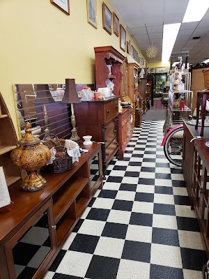 New & Again Consignment Furniture Gallery - photo 18