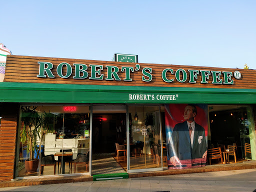 Robert’s Coffee Kent Meydanı