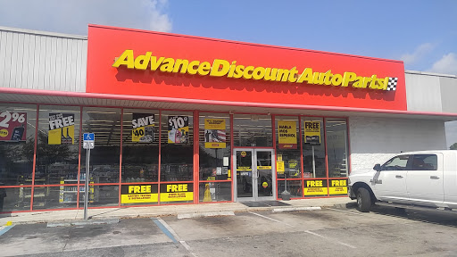 Auto Parts Store «Advance Auto Parts», reviews and photos, 815 NW Park St, Okeechobee, FL 34972, USA