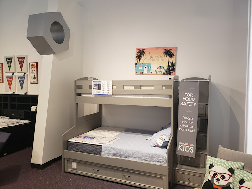 Furniture Store «Rooms To Go Furniture Store - Daytona Beach», reviews and photos, 2375 W International Speedway Blvd, Daytona Beach, FL 32114, USA