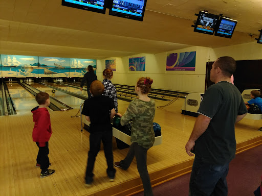 Bowling Alley «Lakeshore Lanes», reviews and photos, 31025 Jefferson Ave, St Clair Shores, MI 48082, USA