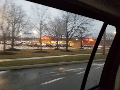 Supermarket «Giant Eagle Supermarket», reviews and photos, 2201 Kresge Dr, Amherst, OH 44001, USA