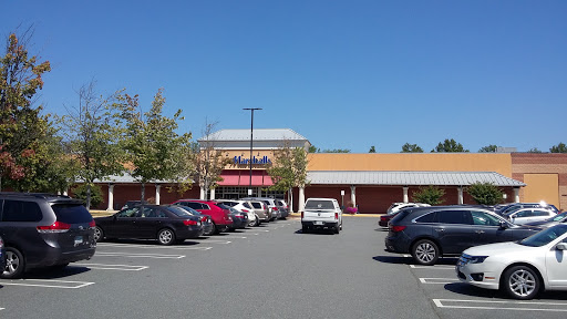 Marshalls, 46262 Cranston St, Sterling, VA 20165, USA, 