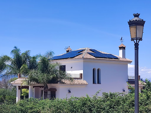 ZEA Bravo. Electricidad y placas solares en Alhaurín el Grande, Málaga