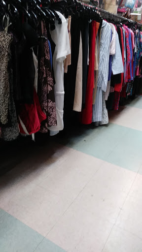 Thrift Store «The Outlet Thrift Store», reviews and photos, 1212 E Harding Way, Stockton, CA 95205, USA