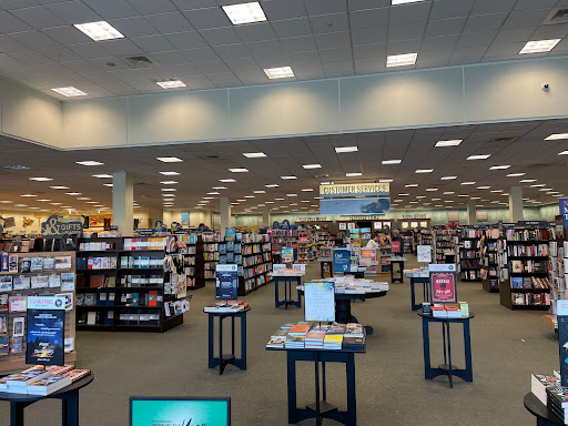 Book Store «Barnes & Noble», reviews and photos, 4414 SW College Rd, Ocala, FL 34474, USA