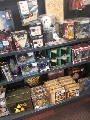 Video Game Store «GameStop», reviews and photos, 18479 S Dixie Hwy, Cutler Bay, FL 33157, USA