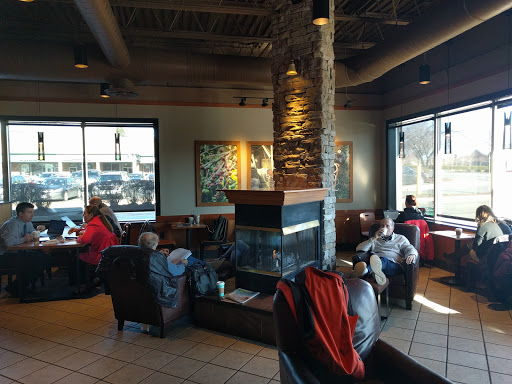 Coffee Shop «Starbucks», reviews and photos, 531 E Market St, Leesburg, VA 20175, USA