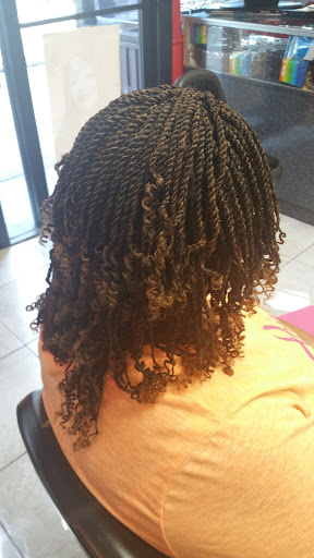 Hair Salon «ADA African Hair Braiding», reviews and photos, 519 Avenue of the States, Chester, PA 19013, USA