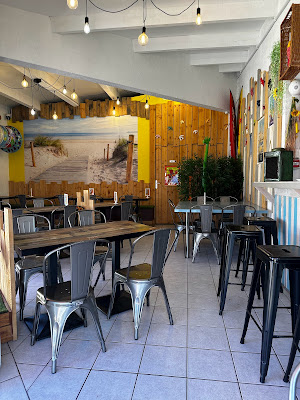 La Cuisine (café, petit-déjeuner, viennoiseries, pain, salades, sandwicherie, frites, plats cuisinés, poulet rôti et viandes) à Marseillan