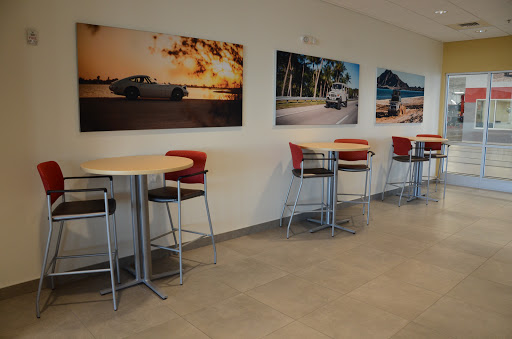 Toyota Dealer «Sam Leman Toyota Bloomington», reviews and photos, 1502 Morrissey Dr, Bloomington, IL 61701, USA