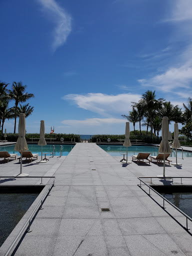 Park «Eighty Seven Park», reviews and photos, 8701 Collins Ave, Miami Beach, FL 33154, USA