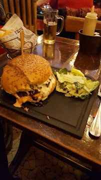 Hamburger du Bistro Félicie à Paris - n°15