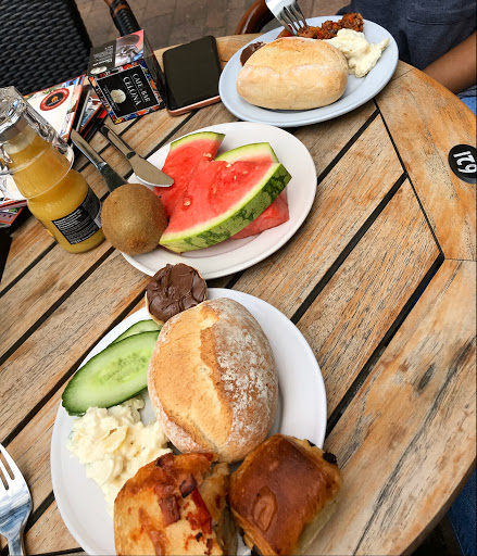 Finca Bar Celona Essen Borbeck Wustenhoferstrasse 1 Essen Restaurant Menu Phone