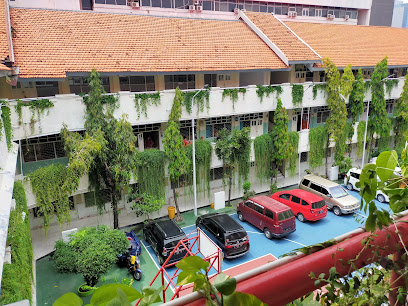 SMP Negeri 1 Surabaya